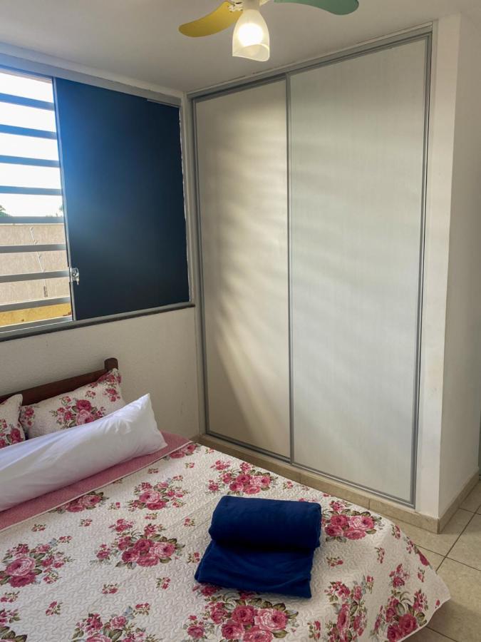 4 Aps Baratos, Confortaveis, Completos E Com Garagem Insta Thiagojacomo Goiânia Δωμάτιο φωτογραφία
